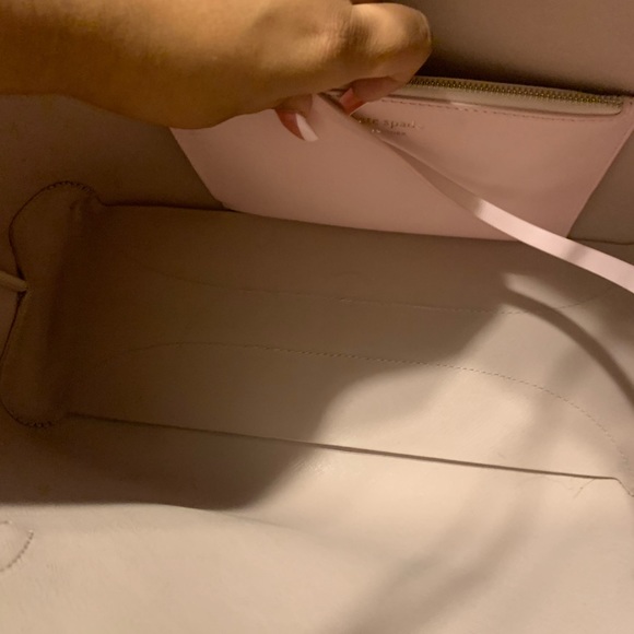 Kate Spade Tote - Picture 5 of 7